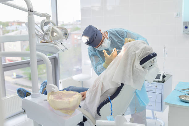 Best Emergency Broken Tooth Repair in Raymond, MS